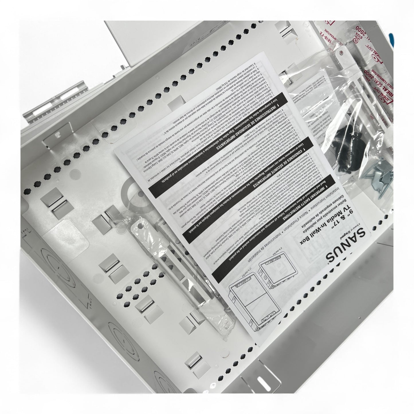Sanus - TV Media In-Wall Box - 17" - SA-IWB17-W1