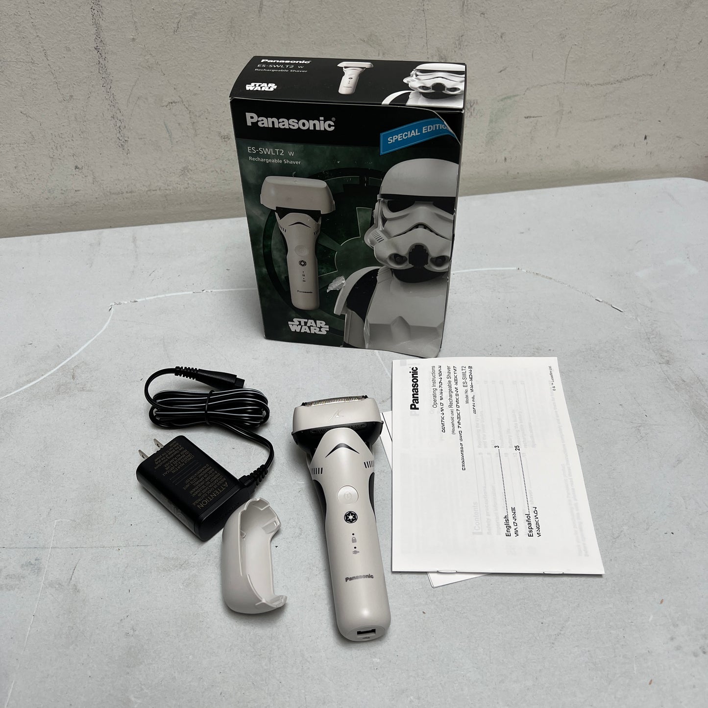 Panasonic - Star Wars Stormtrooper Wet/Dry Electric Shaver with 3-Blade Cutting System